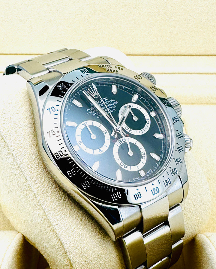 Rolex Daytona 116520 Black Dial - 2012 - Full Set